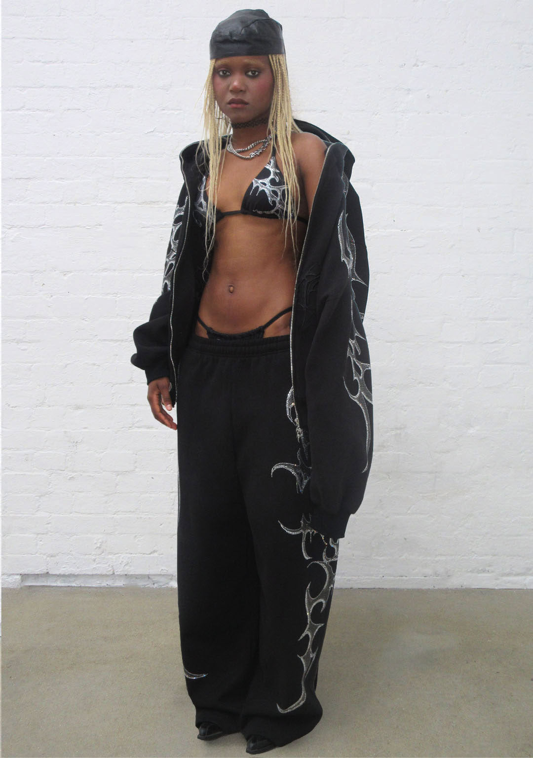 CRASH RHINESTONE ZIP HOODIE BLACK