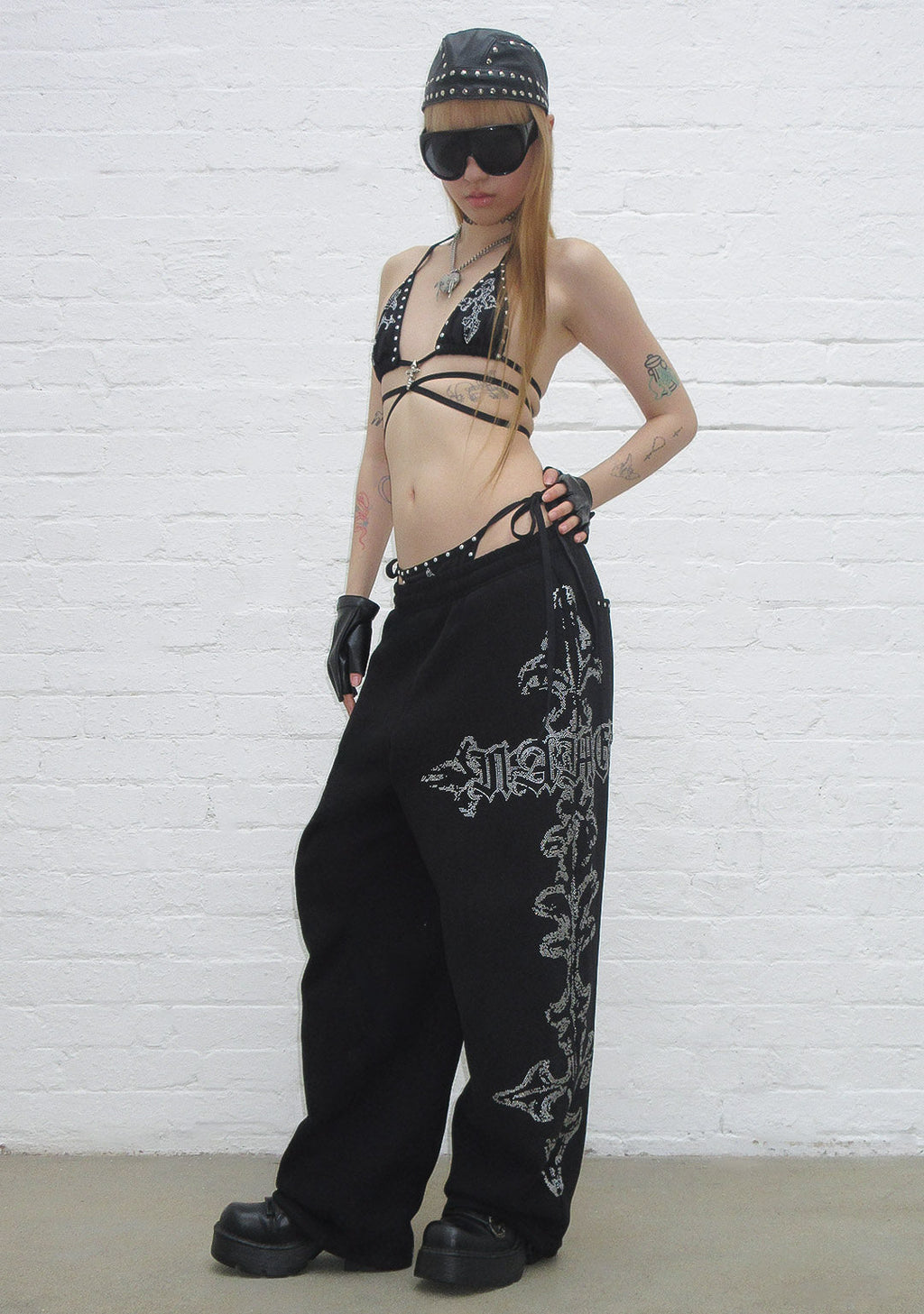 FERAL STUDDED BIKINI TOP BLACK