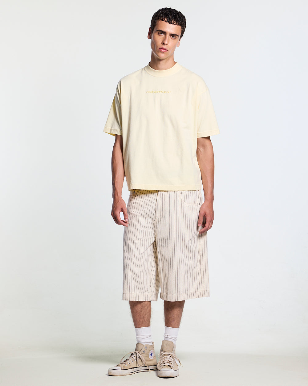 DISTRESS CURVED TEE YELLOW