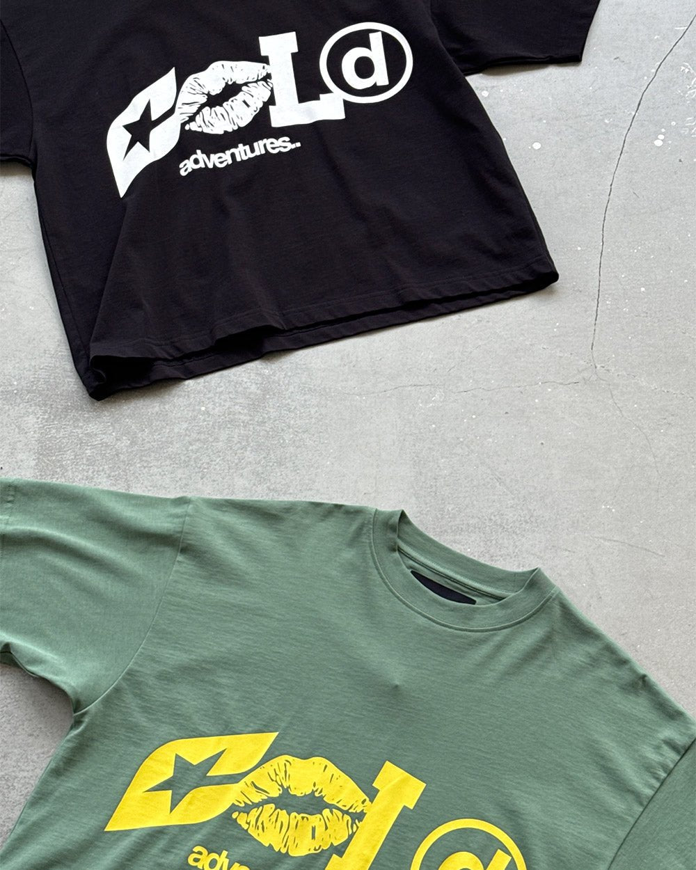 ADVENTURES TEE GREEN & YELLOW