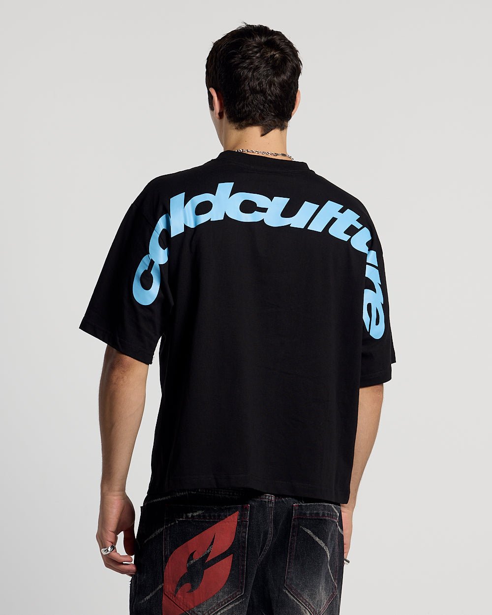 CURVED TEE BLACK & BLUE