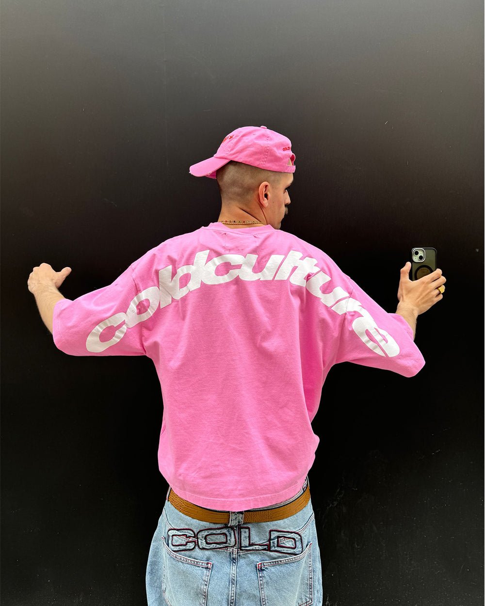 CURVED TEE FUCHSIA PINK