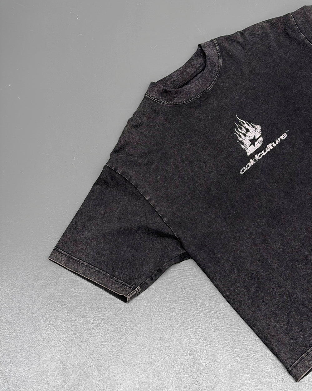 DARK FLAMES TEE BLACK