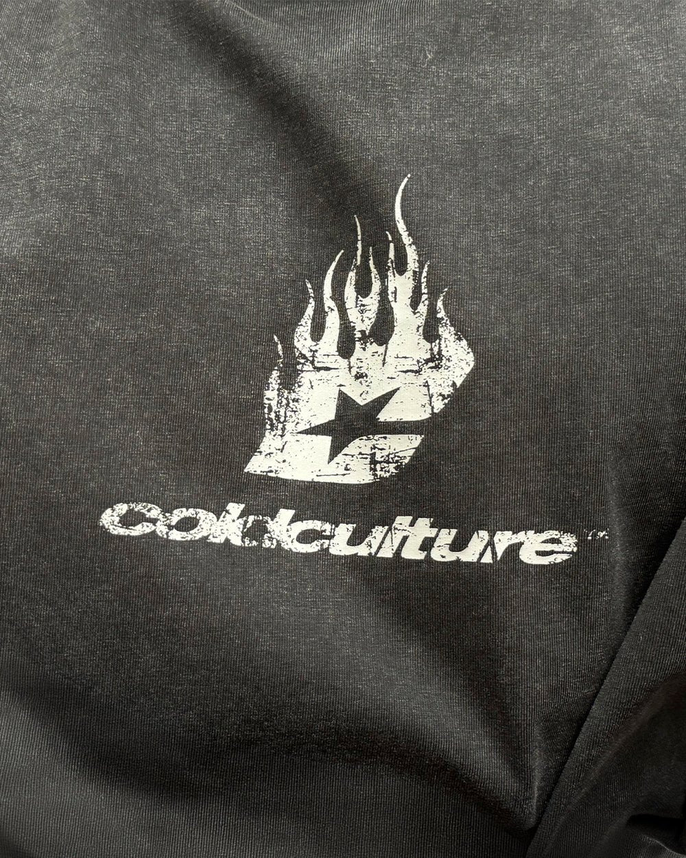 DARK FLAMES TEE BLACK