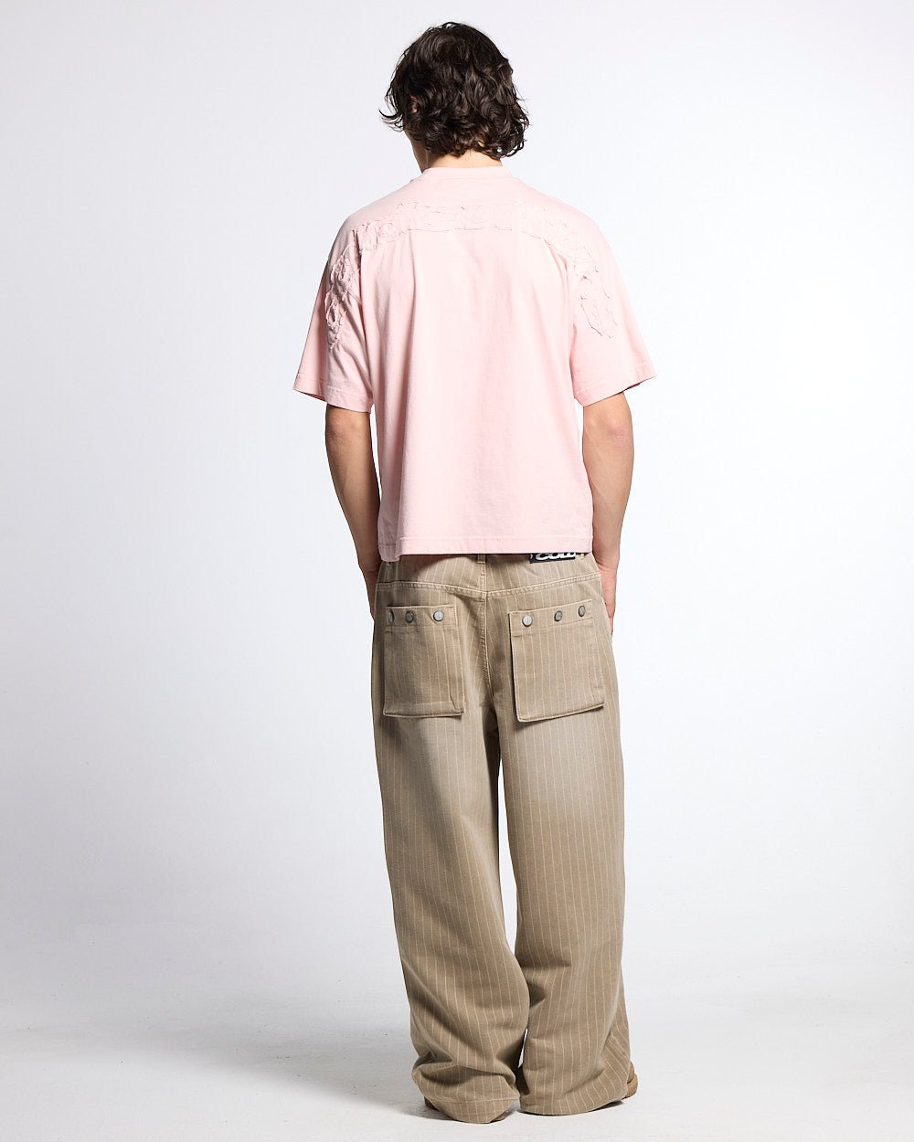 DISTRESS CURVED TEE PINK