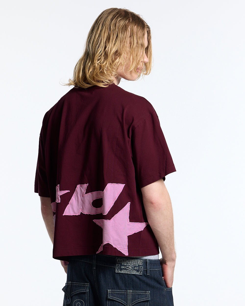DISTRESS DEFENSE TEE BURGUNDY