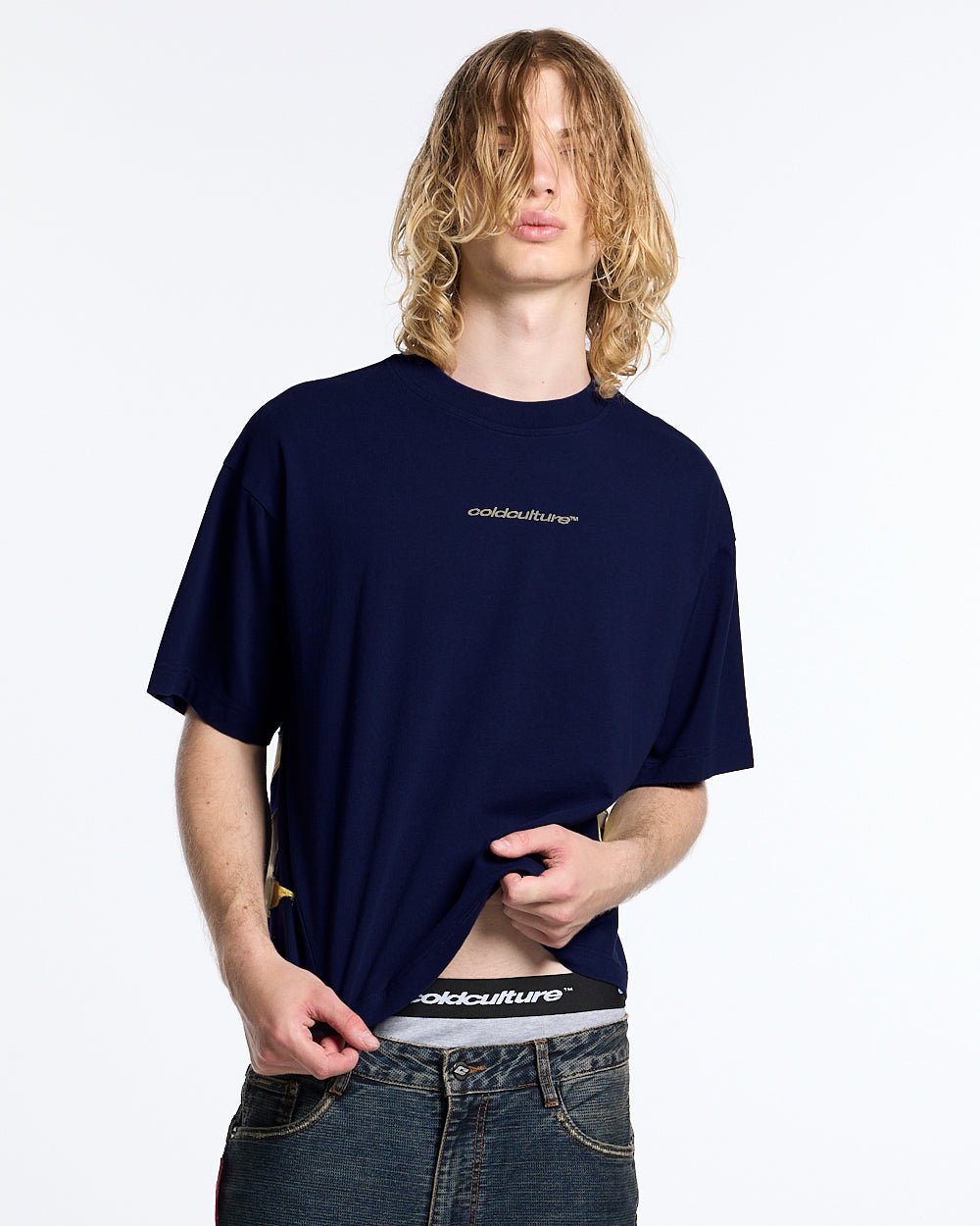 DISTRESS DEFENSE TEE NAVY