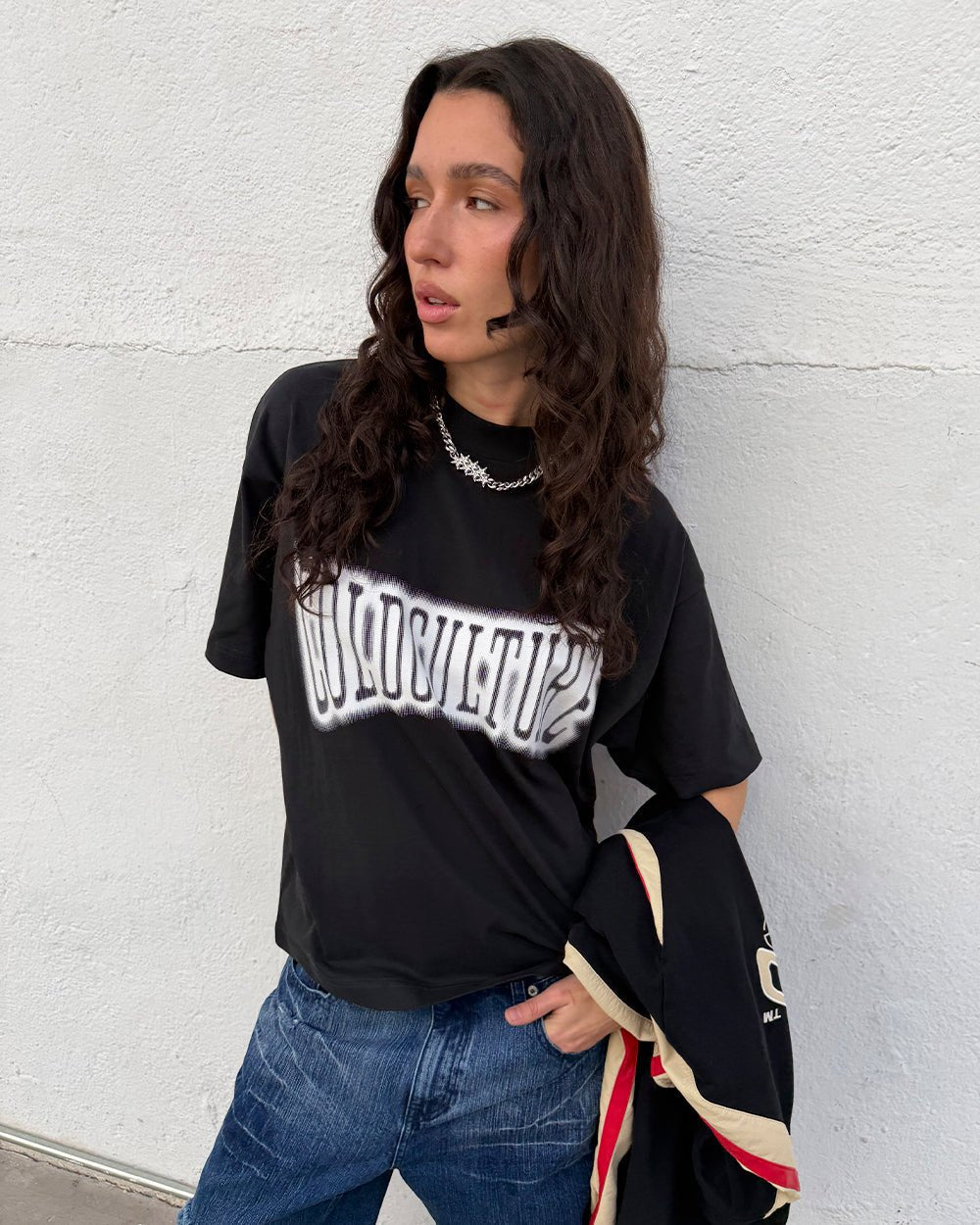 FEISTY TEE BLACK