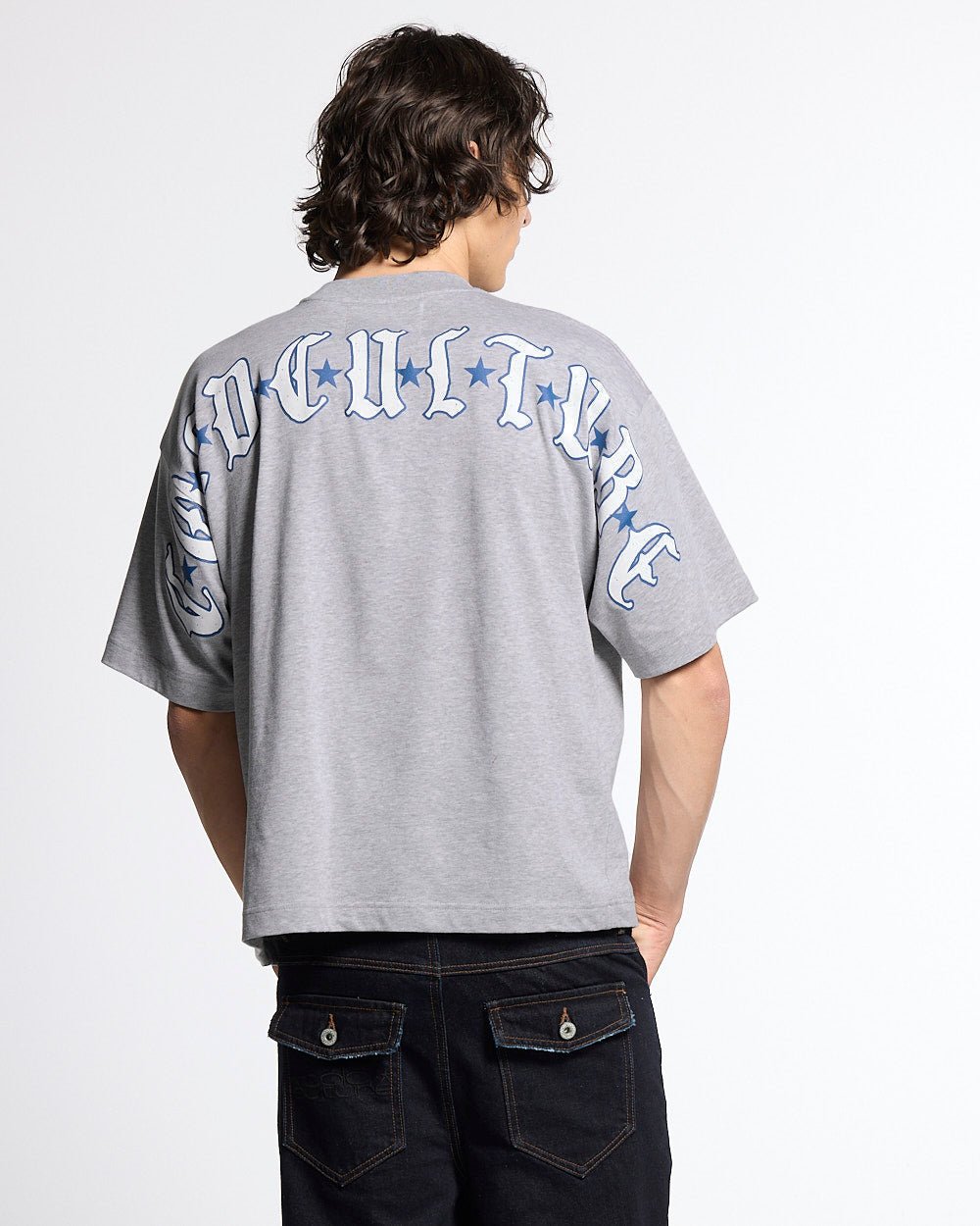 GOTHIC CURVED TEE GREY