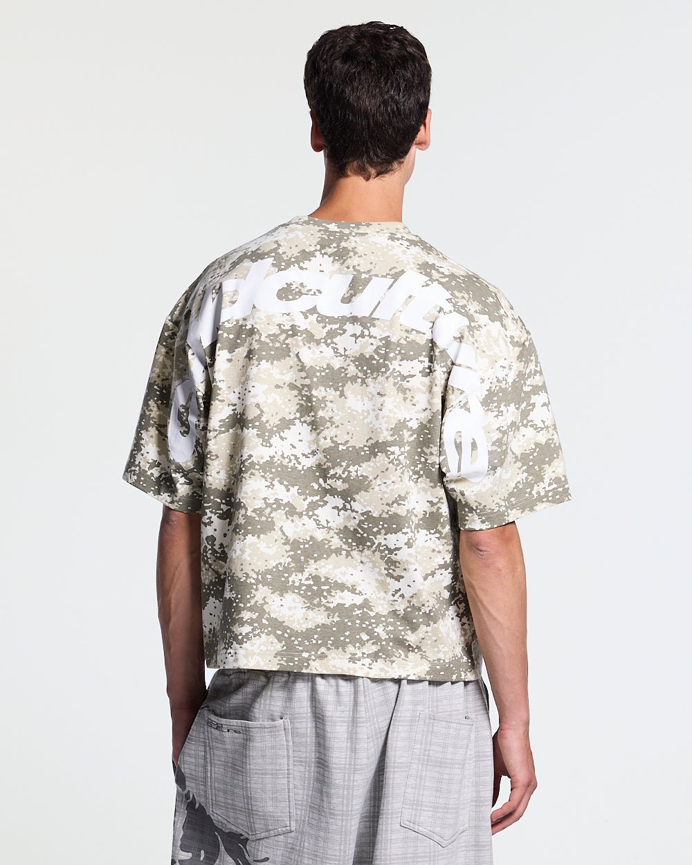 GROUND CURVED TEE GREEN