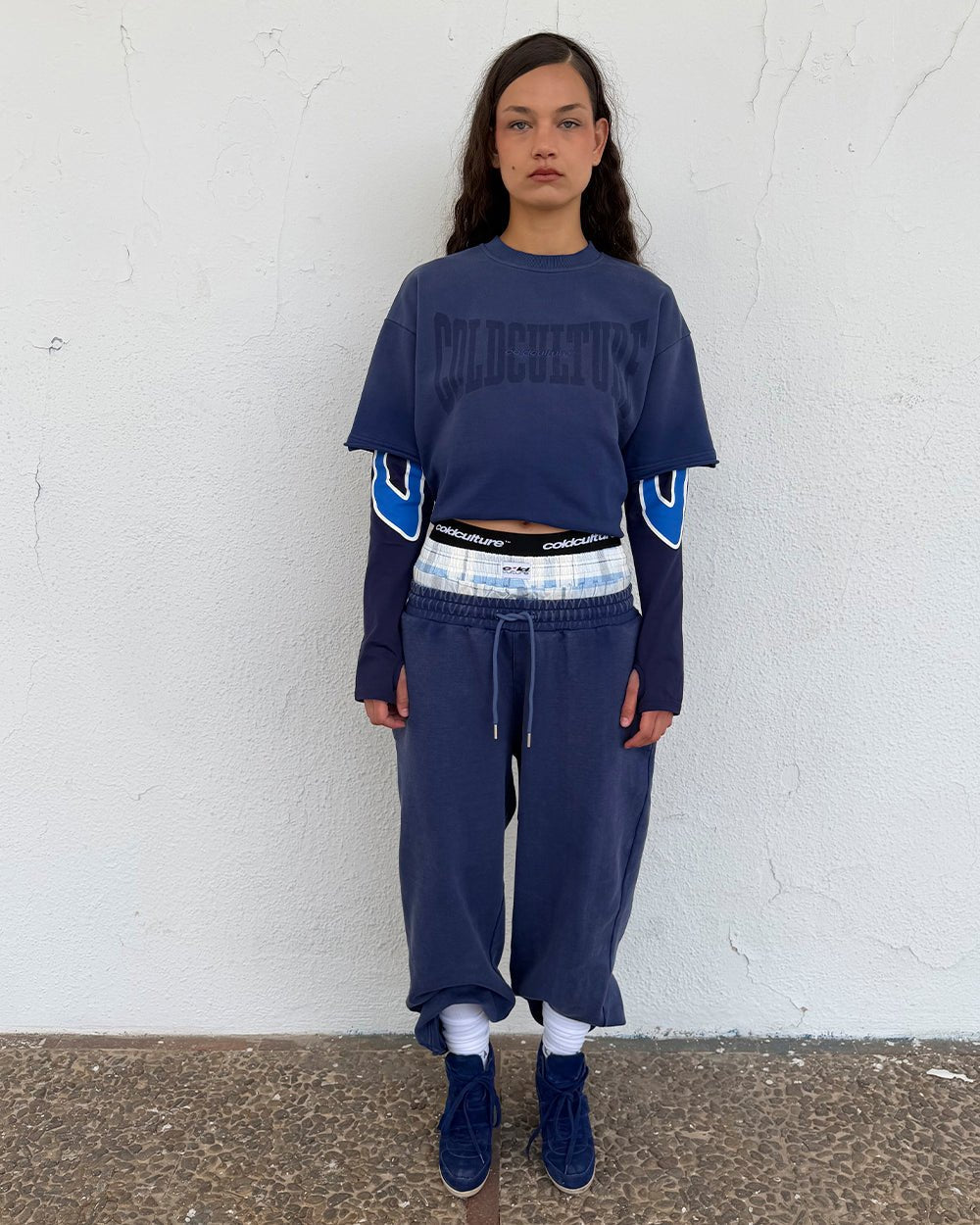 HIDE & SEEK TEE NAVY