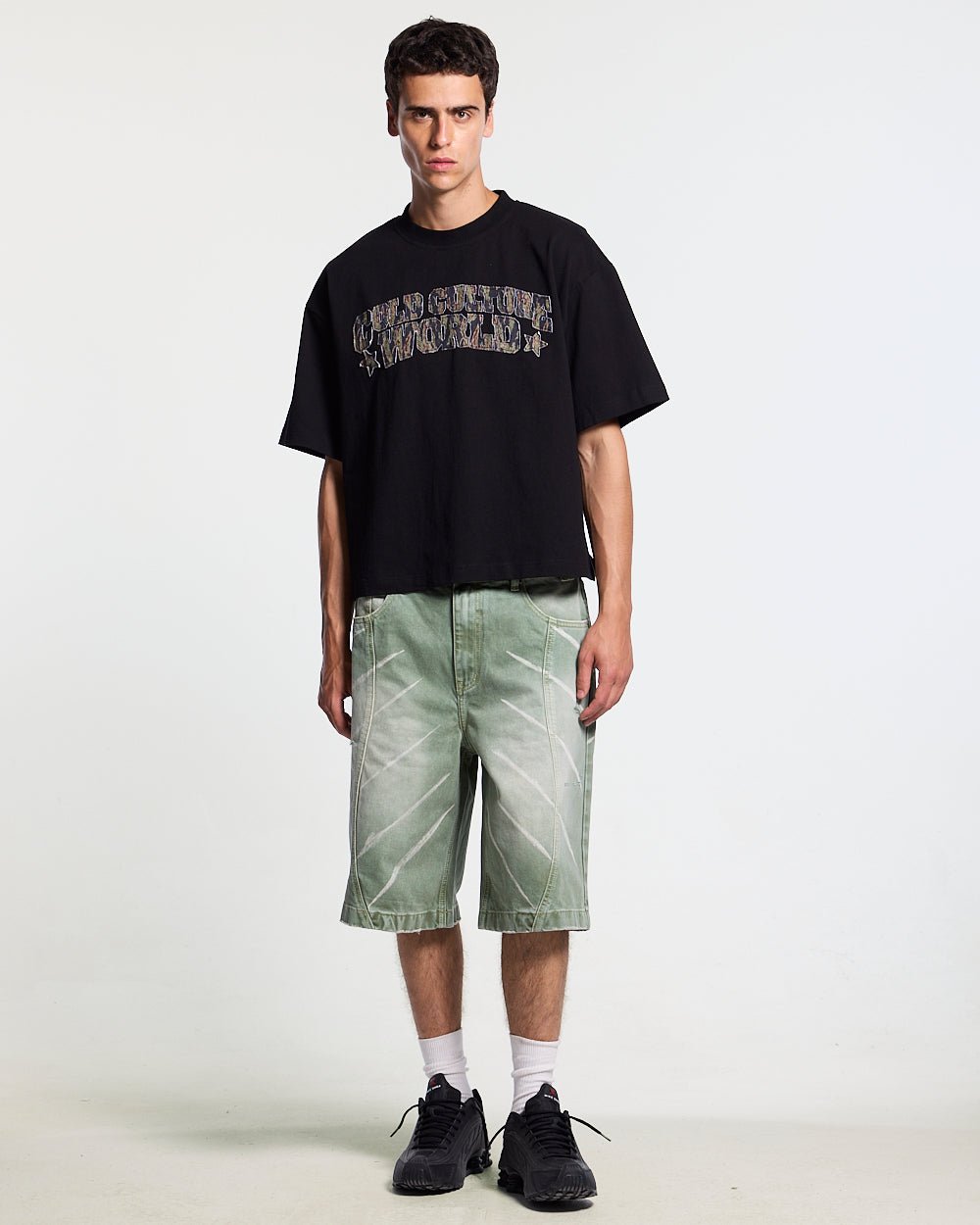 HUNTER TEE BLACK