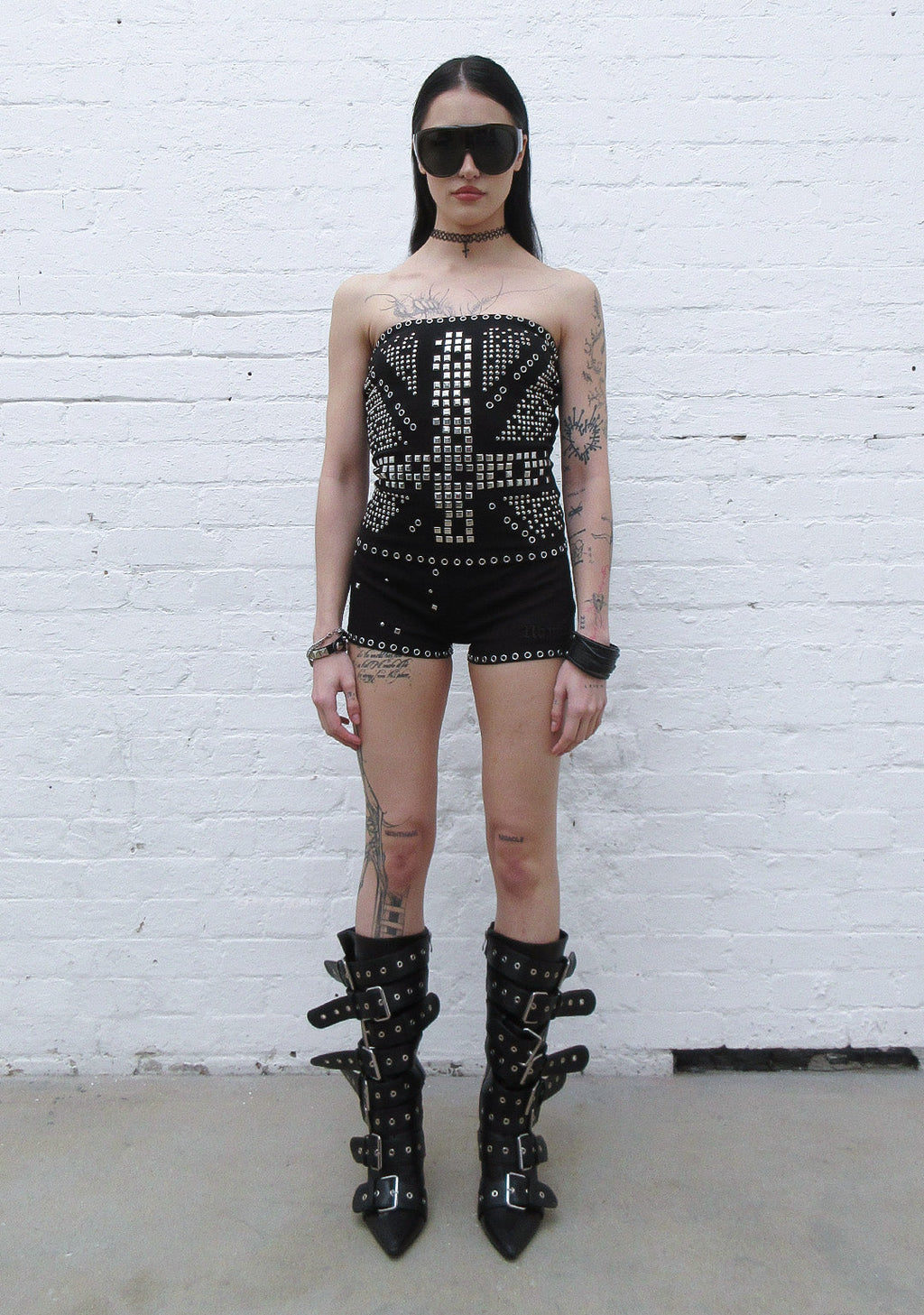 KNIGHT STUDDED MICRO HOTPANT SHORTS BLACK