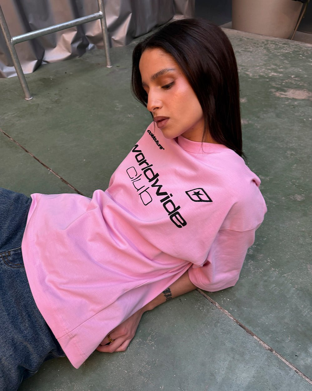 MR WORLDWIDE TEE PINK