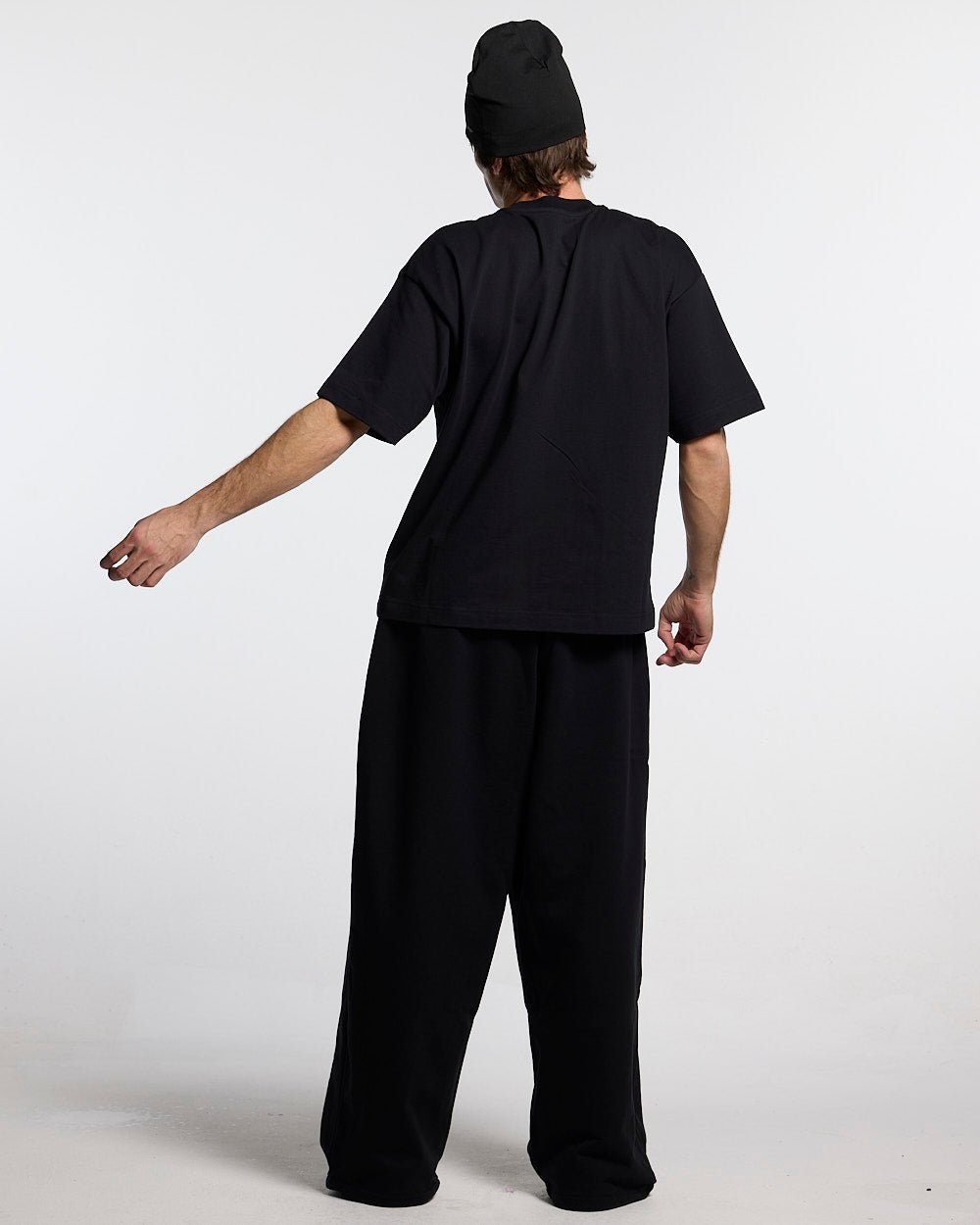 SCRIPT TEE BLACK