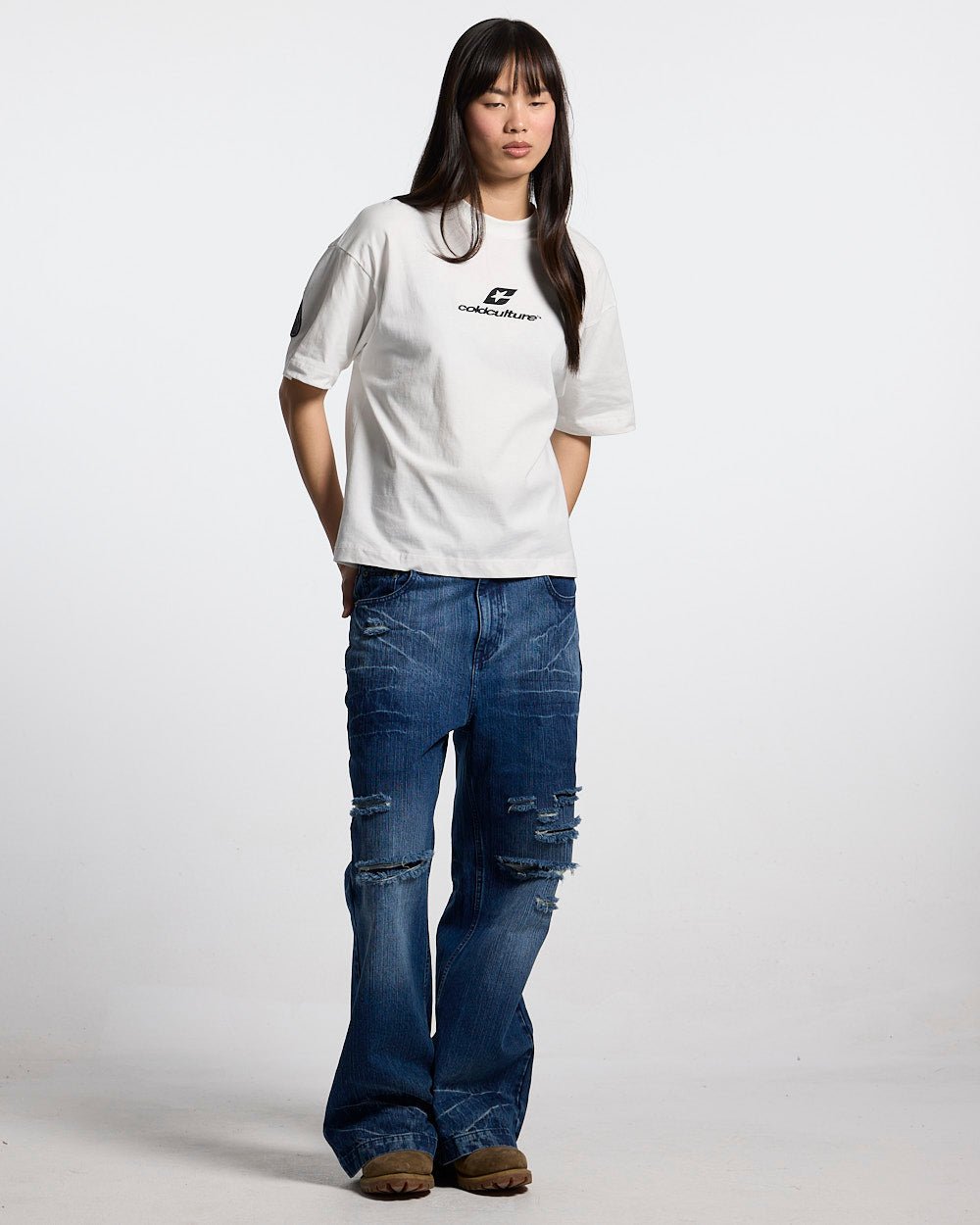 TARTAN CURVED TEE WHITE