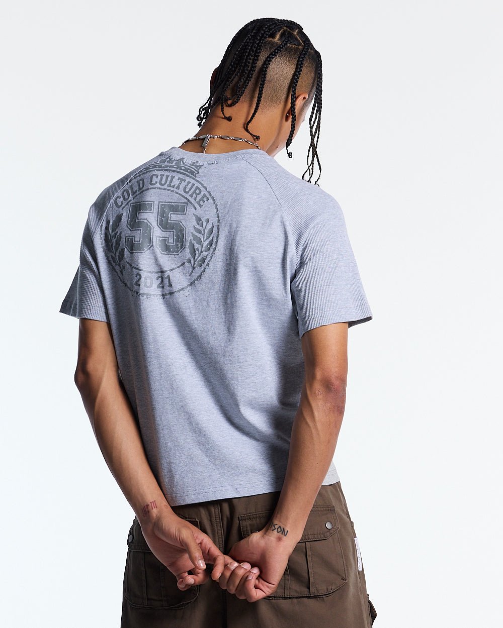 TROPHY TEE HEATHER GREY